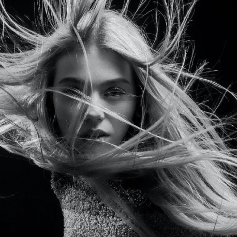 Comment sublimer sa coloration avec un foulard pour cheveux