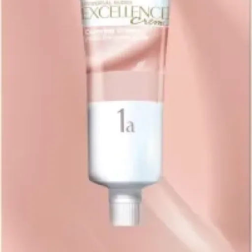 Test L'Oréal Paris Excellence Crème Universal Nudes 8U Blond Clair : un blond maison qui reste assez naturel